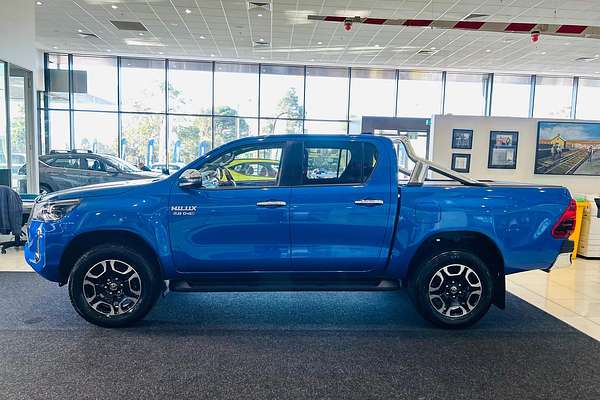 2023 Toyota Hilux SR5 GUN126R 4X4