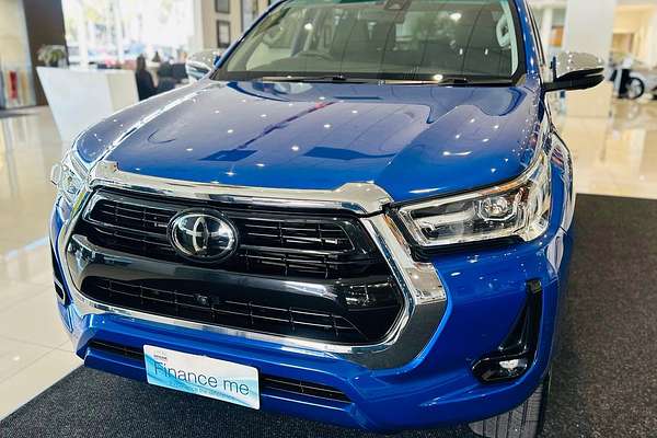 2023 Toyota Hilux SR5 GUN126R 4X4
