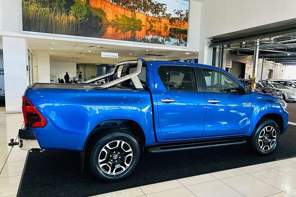 2023 Toyota Hilux SR5 GUN126R 4X4