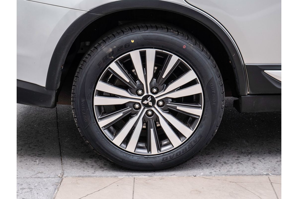 2018 Mitsubishi Outlander Exceed ZL