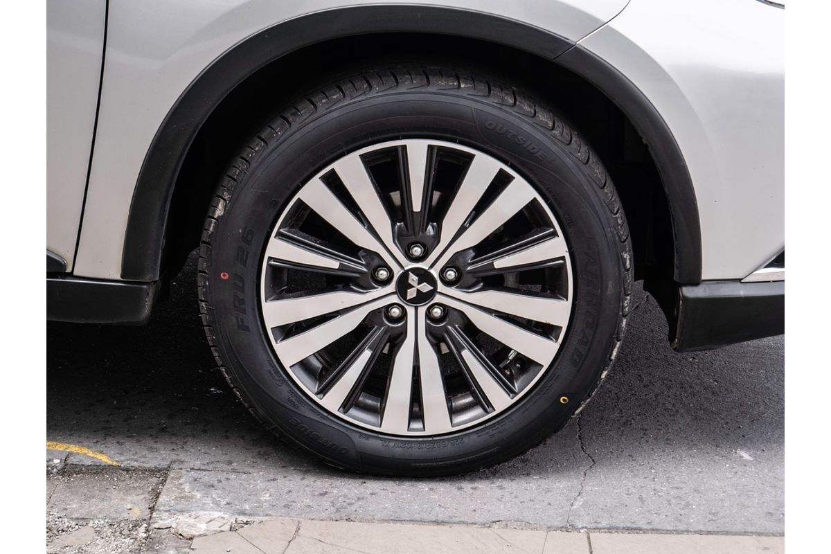 2018 Mitsubishi Outlander Exceed ZL