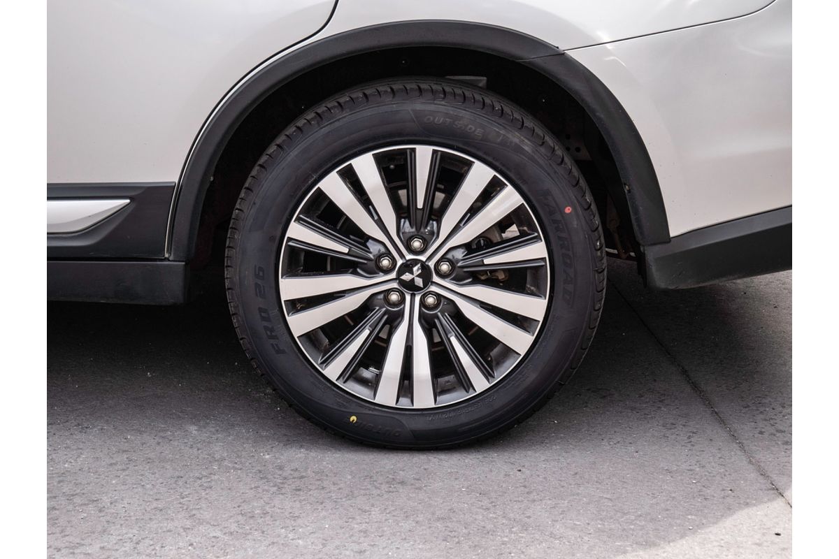 2018 Mitsubishi Outlander Exceed ZL