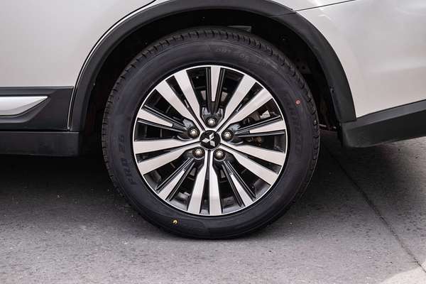 2018 Mitsubishi Outlander Exceed ZL