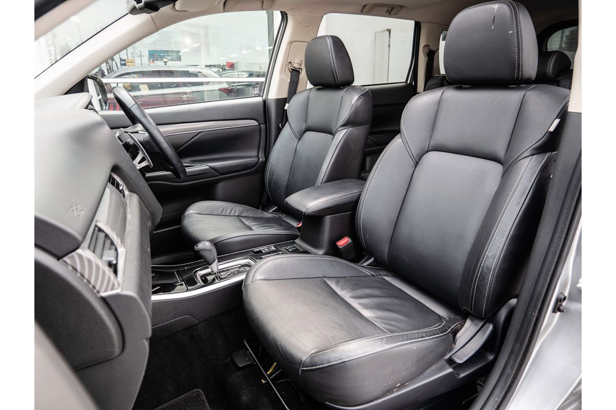 2018 Mitsubishi Outlander Exceed ZL