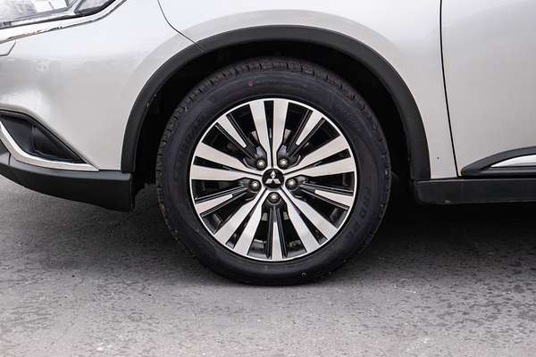 2018 Mitsubishi Outlander Exceed ZL