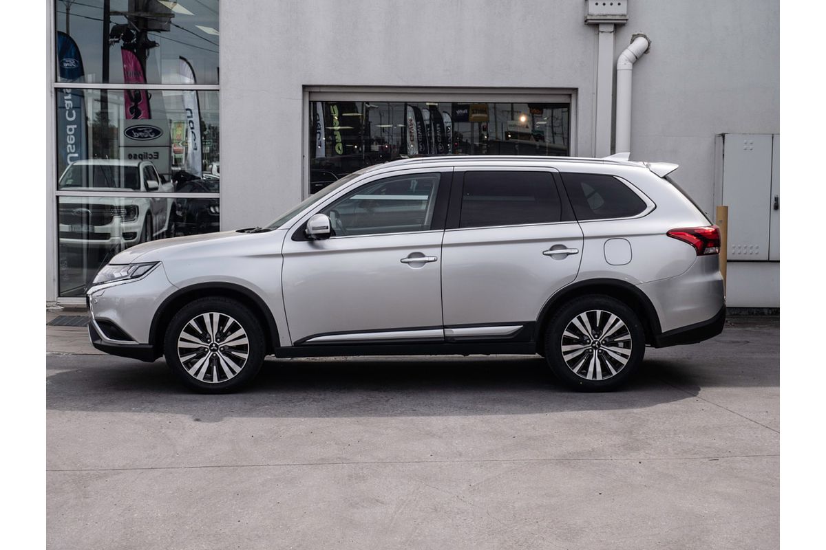 2018 Mitsubishi Outlander Exceed ZL