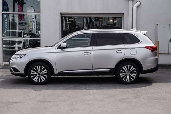 2018 Mitsubishi Outlander Exceed ZL