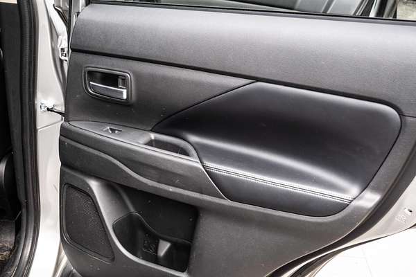 2018 Mitsubishi Outlander Exceed ZL
