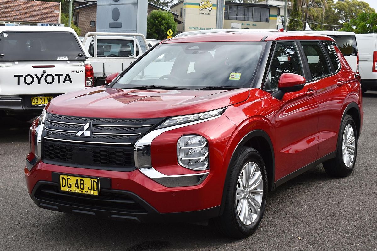 2022 Mitsubishi Outlander ES ZM