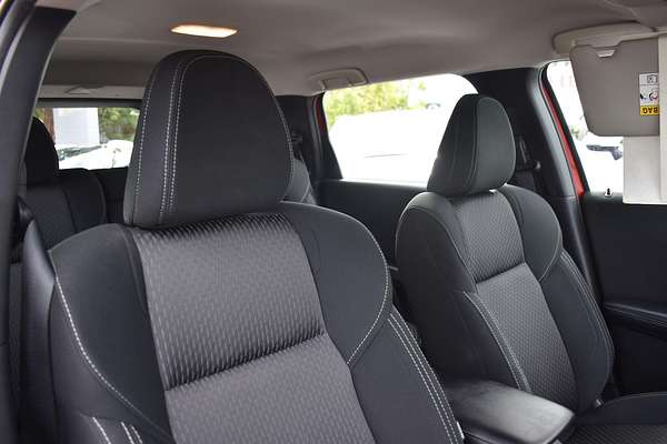 2022 Mitsubishi Outlander ES ZM