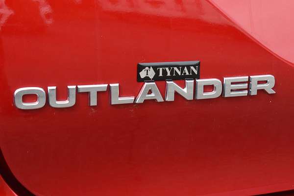 2022 Mitsubishi Outlander ES ZM