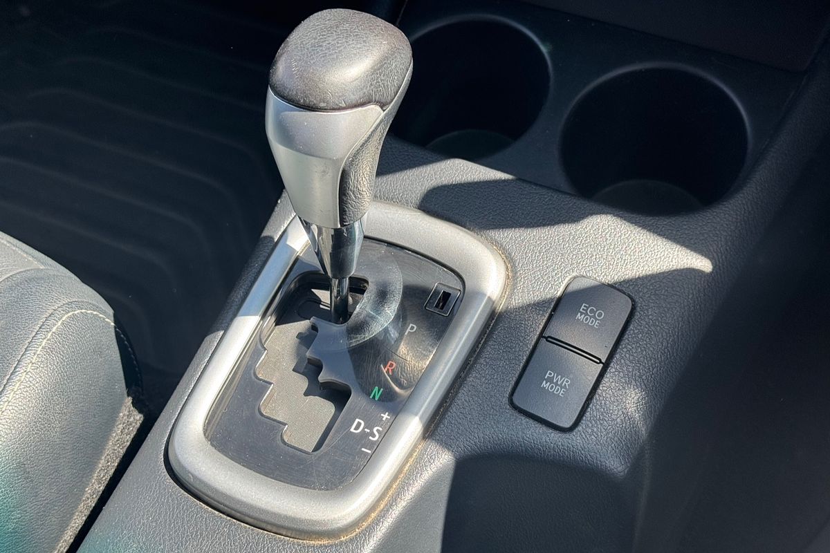 2016 Toyota Hilux SR5 GUN126R 4X4