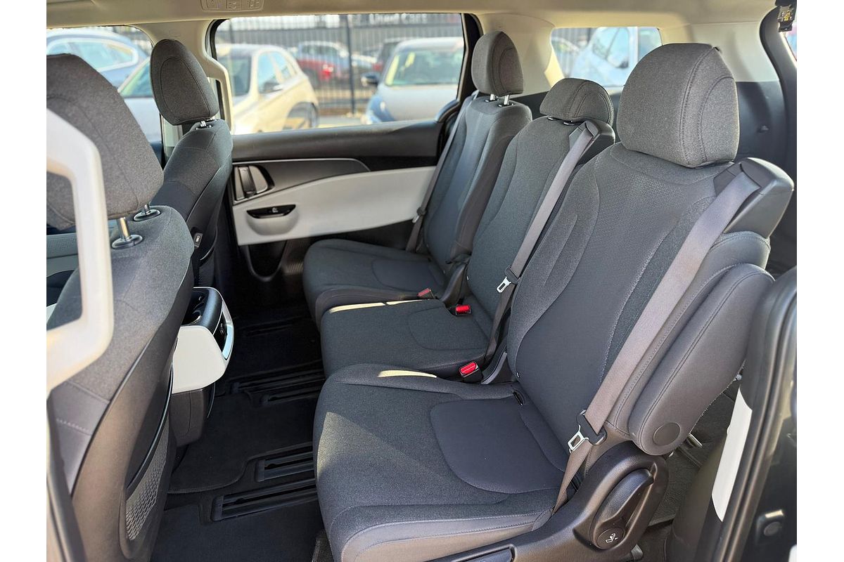 2023 Kia Carnival S KA4