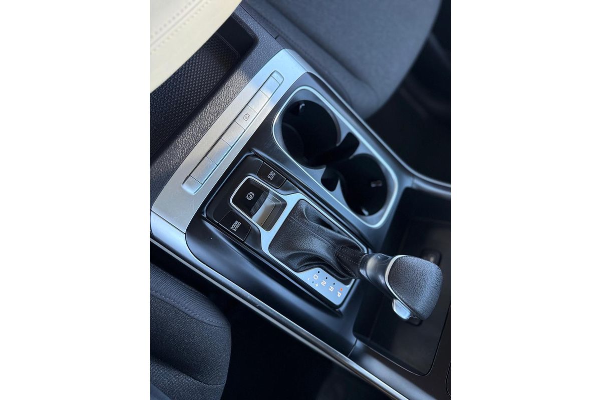 2023 Kia Carnival S KA4