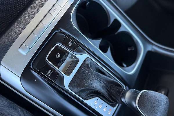 2023 Kia Carnival S KA4