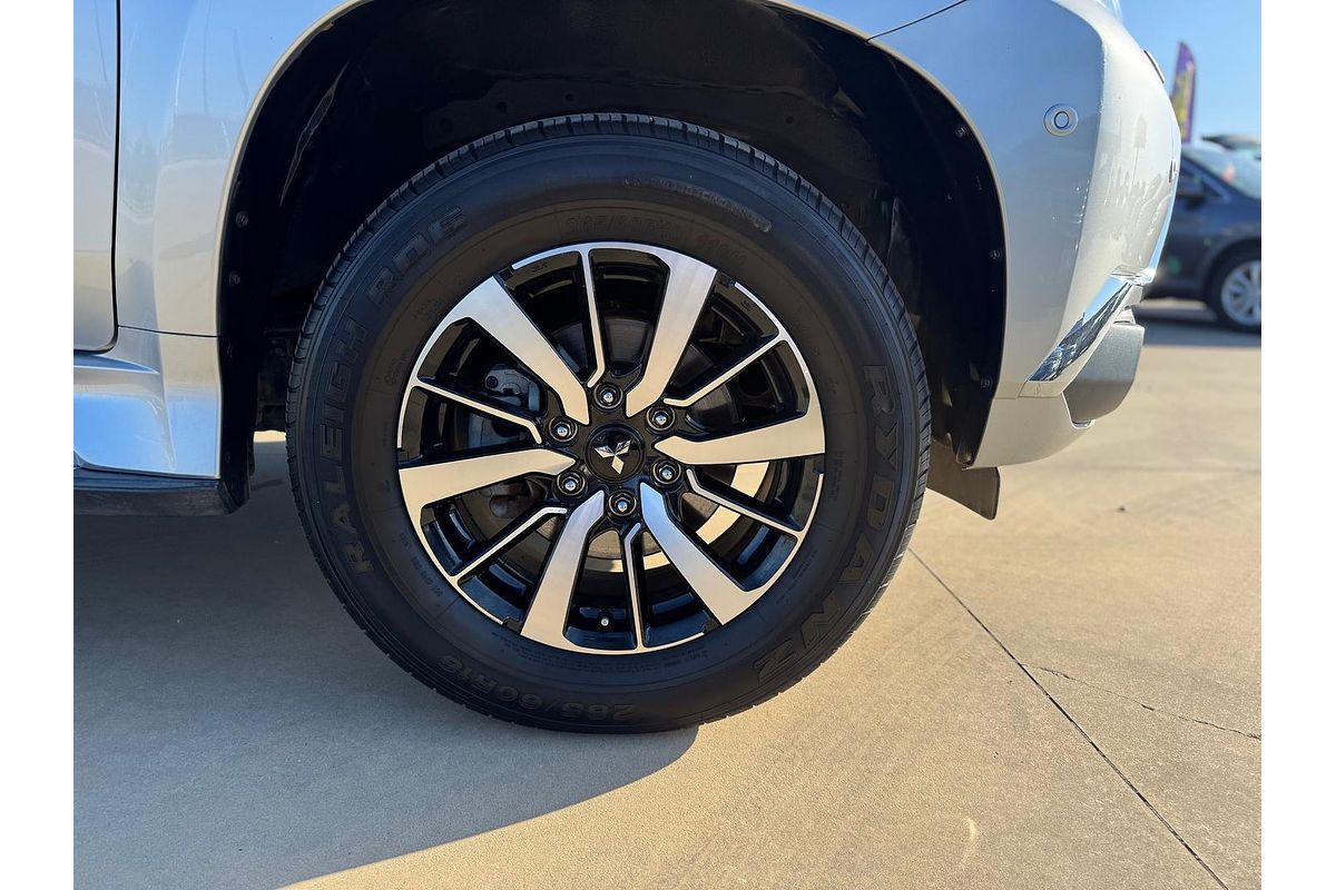 2016 Mitsubishi Pajero Sport Exceed QE