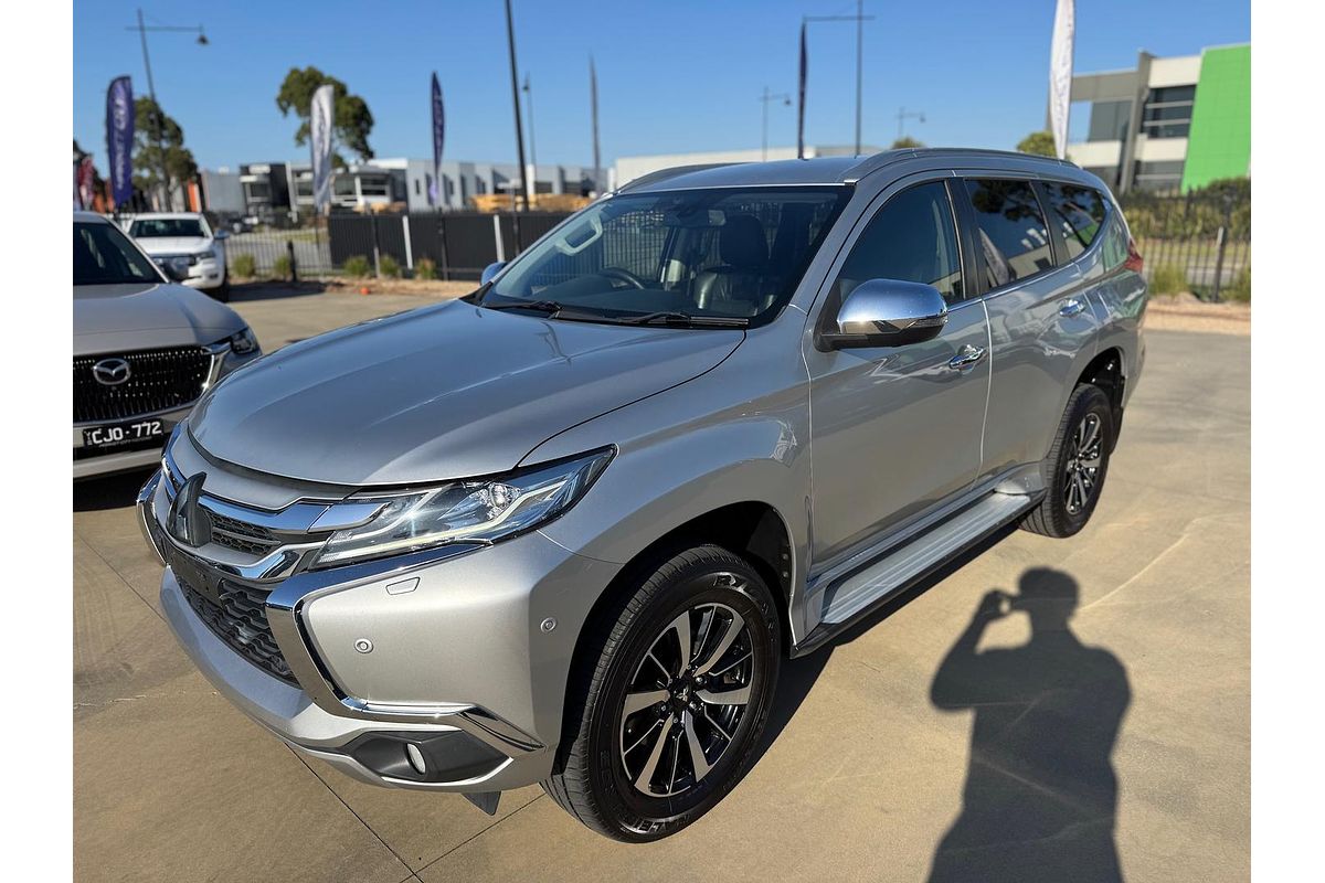 2016 Mitsubishi Pajero Sport Exceed QE