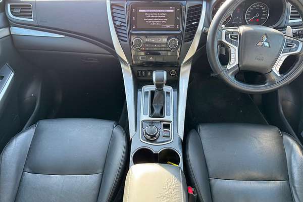 2016 Mitsubishi Pajero Sport Exceed QE