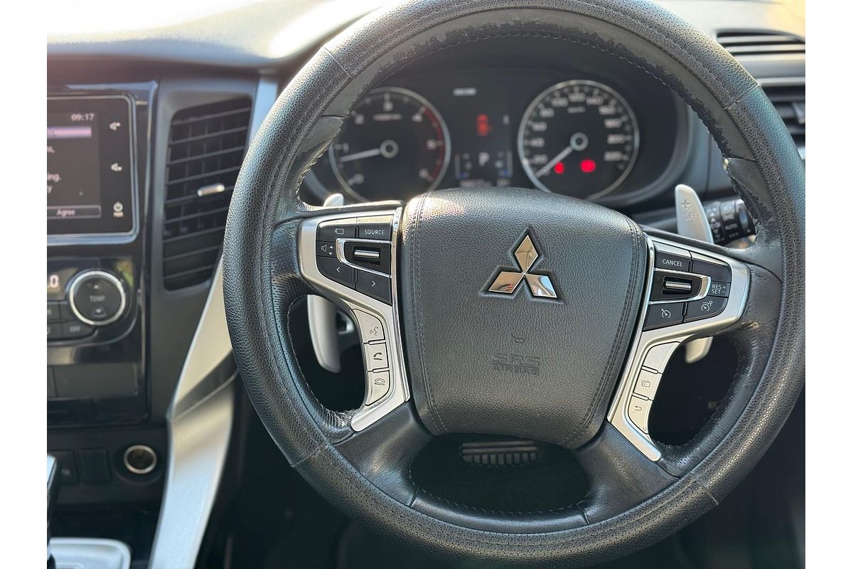 2016 Mitsubishi Pajero Sport Exceed QE