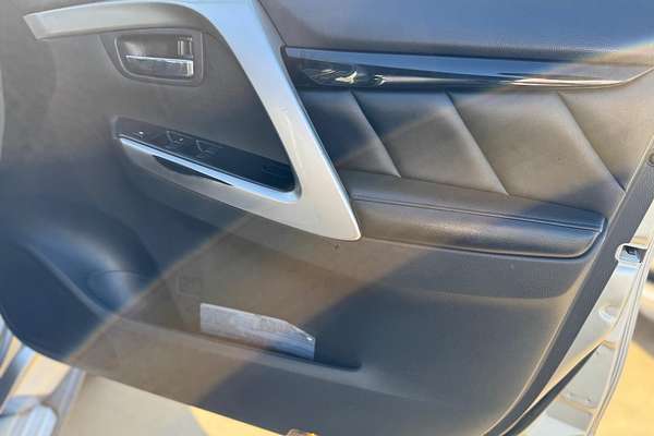 2016 Mitsubishi Pajero Sport Exceed QE