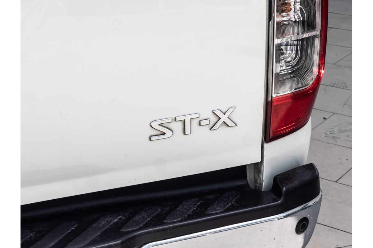 2020 Nissan Navara ST-X D23 Rear Wheel Drive
