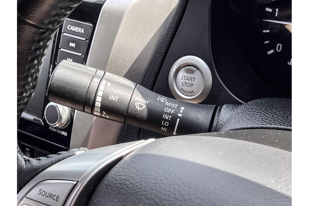 2020 Nissan Navara ST-X D23 Rear Wheel Drive