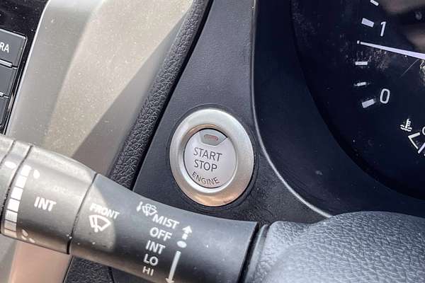 2020 Nissan Navara ST-X D23 Rear Wheel Drive