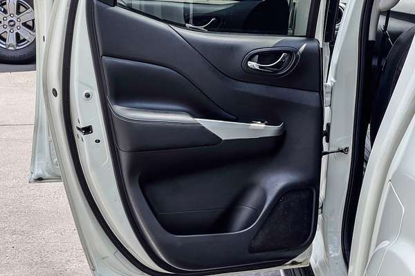 2020 Nissan Navara ST-X D23 Rear Wheel Drive