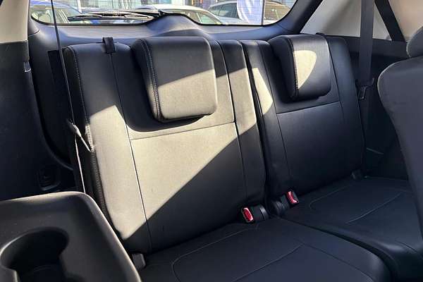 2020 Mitsubishi Outlander LS ZL