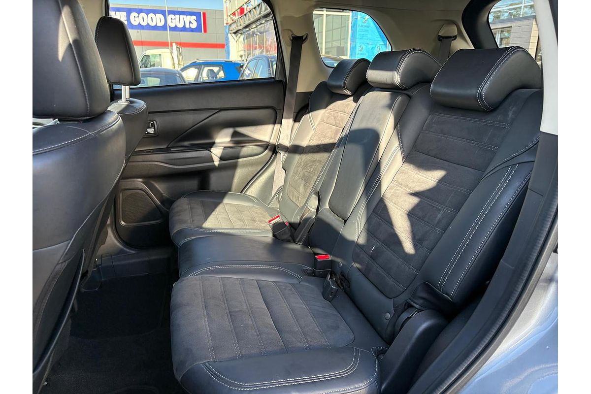 2020 Mitsubishi Outlander LS ZL