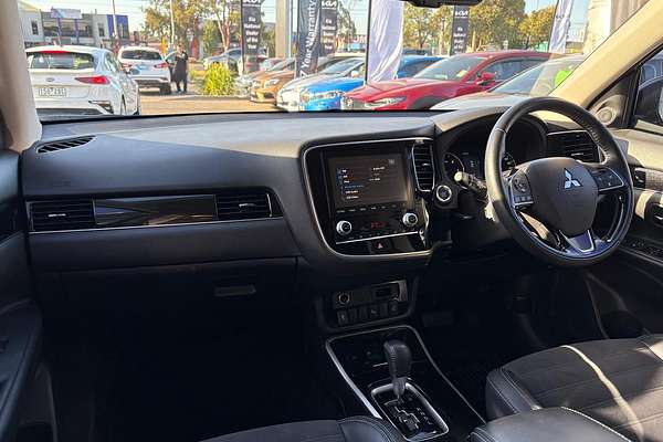 2020 Mitsubishi Outlander LS ZL