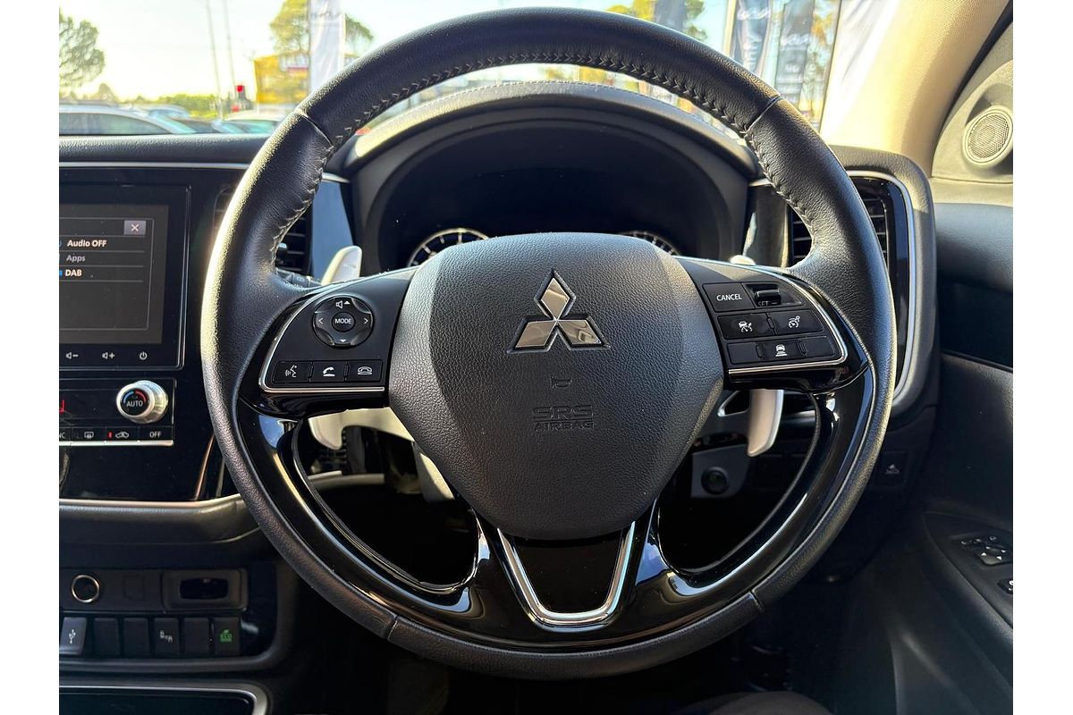2020 Mitsubishi Outlander LS ZL