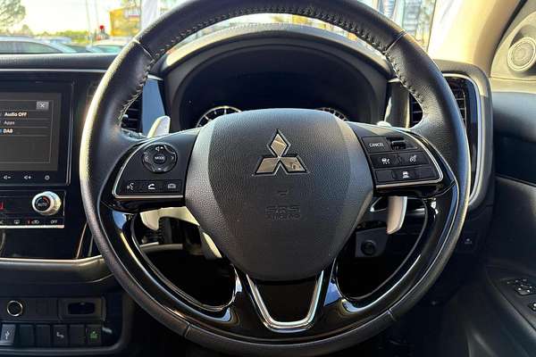 2020 Mitsubishi Outlander LS ZL