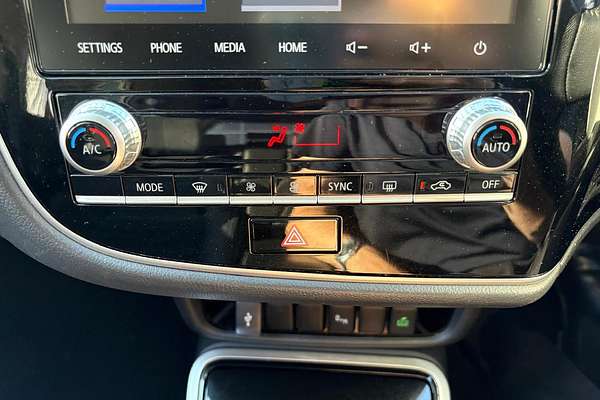 2020 Mitsubishi Outlander LS ZL