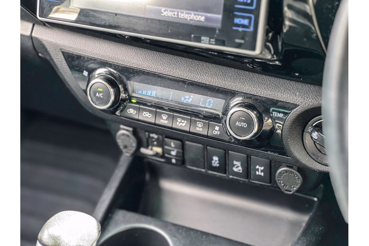 2019 Toyota Hilux SR5 GUN126R 4X4