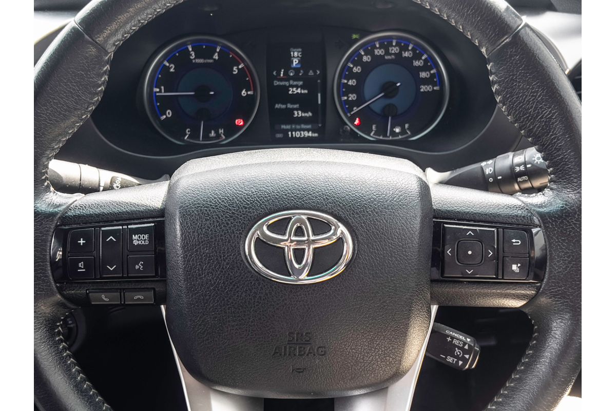 2019 Toyota Hilux SR5 GUN126R 4X4