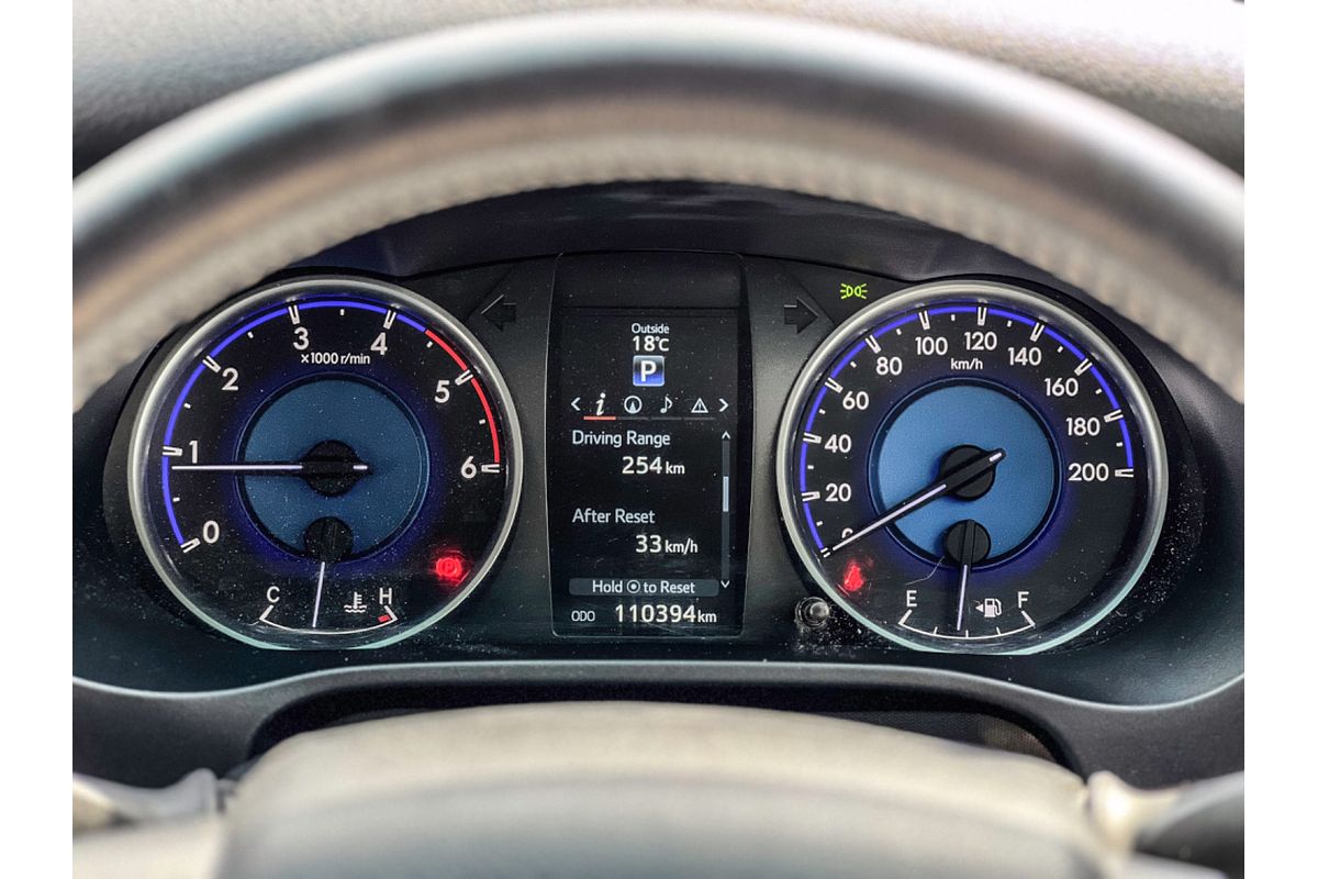 2019 Toyota Hilux SR5 GUN126R 4X4