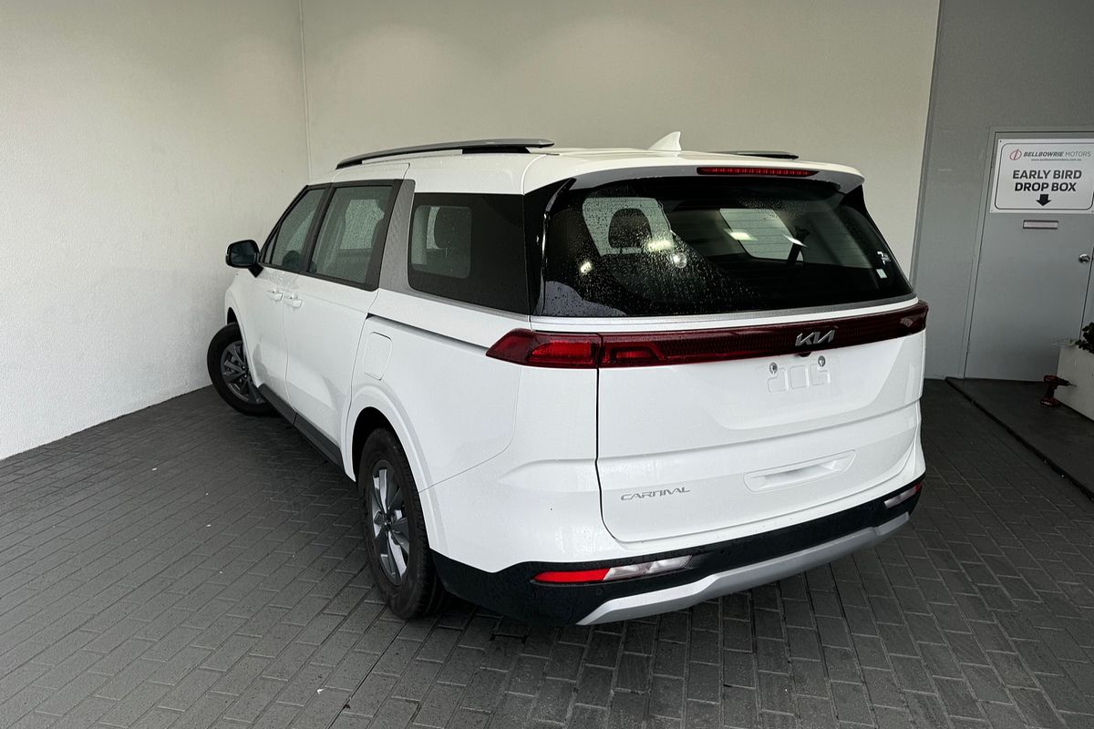 2023 Kia Carnival S KA4
