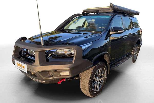 2017 Toyota Fortuner Crusade GUN156R