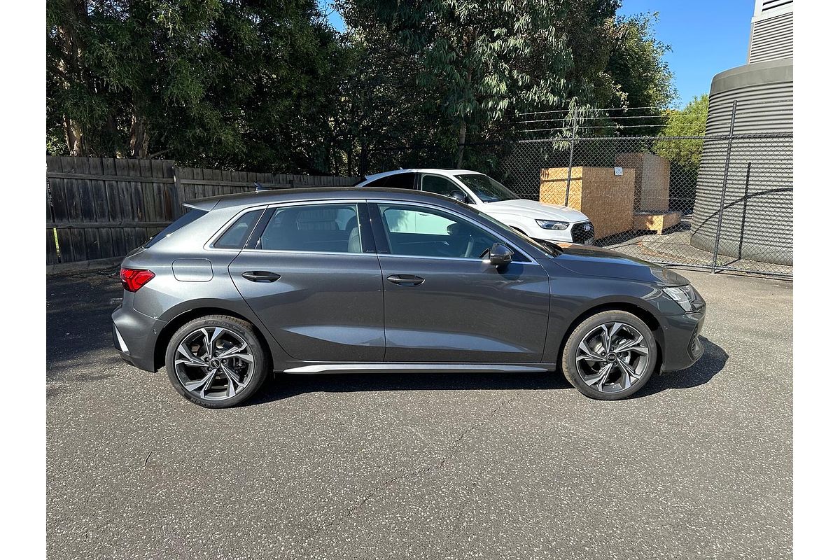 2025 Audi A3 35 TFSI S line GY