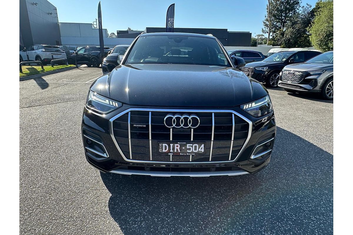 2024 Audi Q5 40 TDI Sport FY