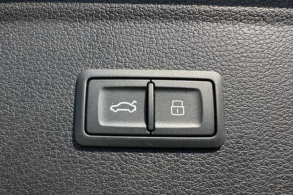 2024 Audi Q5 40 TDI Sport FY