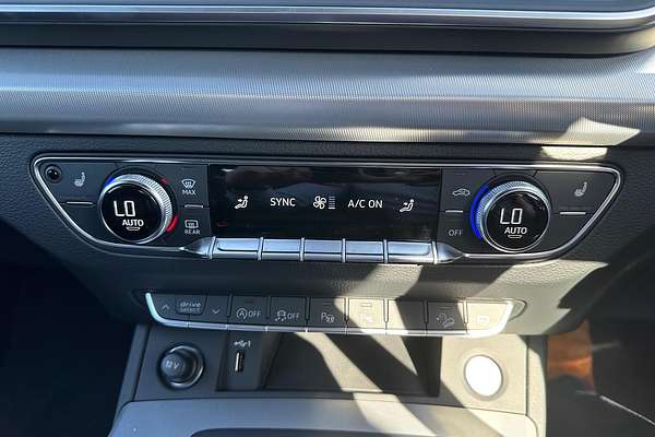 2024 Audi Q5 40 TDI Sport FY