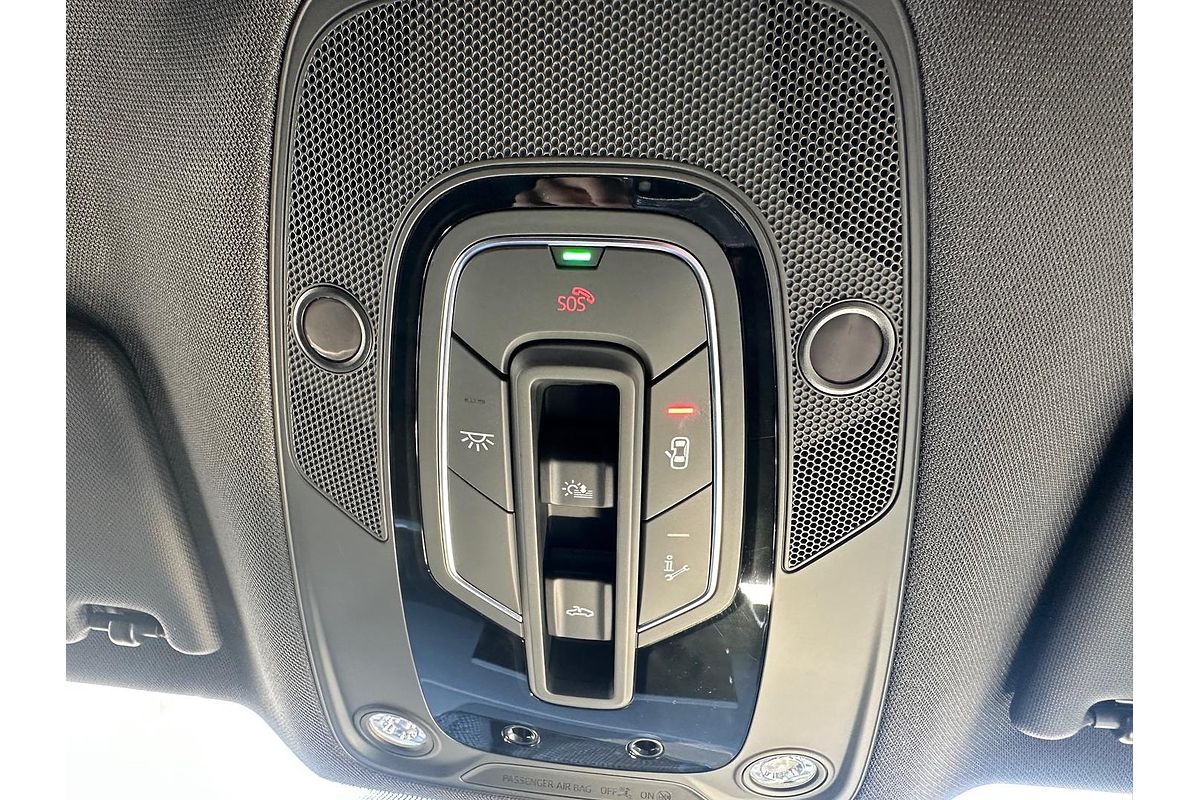 2024 Audi Q5 40 TDI Sport FY