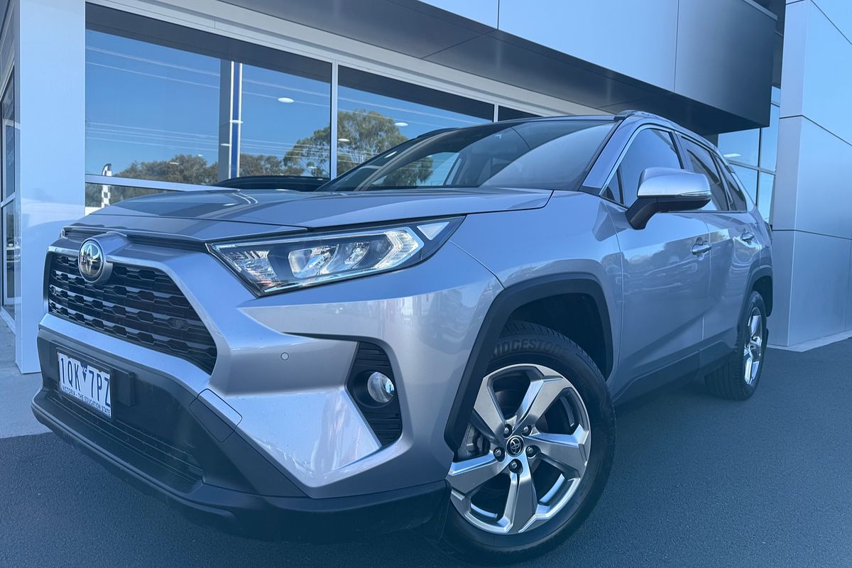 2019 Toyota RAV4 GXL MXAA52R