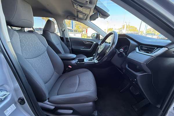 2019 Toyota RAV4 GXL MXAA52R