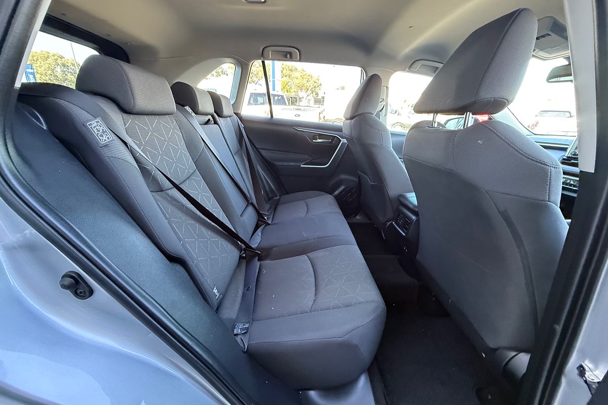2019 Toyota RAV4 GXL MXAA52R