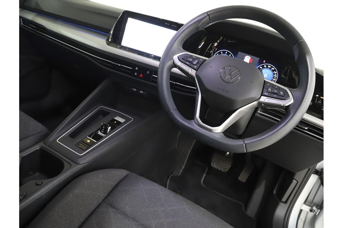 MY23 Volkswagen Golf Life 8 Speed Automatic