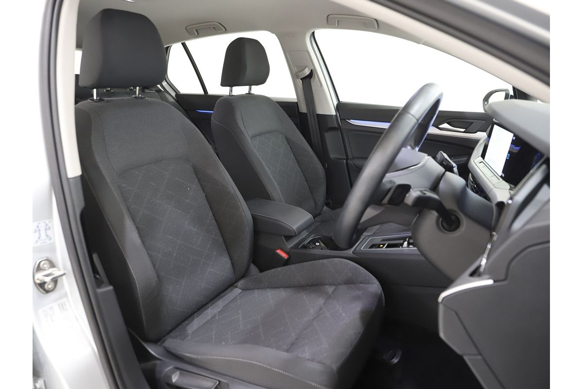 MY23 Volkswagen Golf Life 8 Speed Automatic