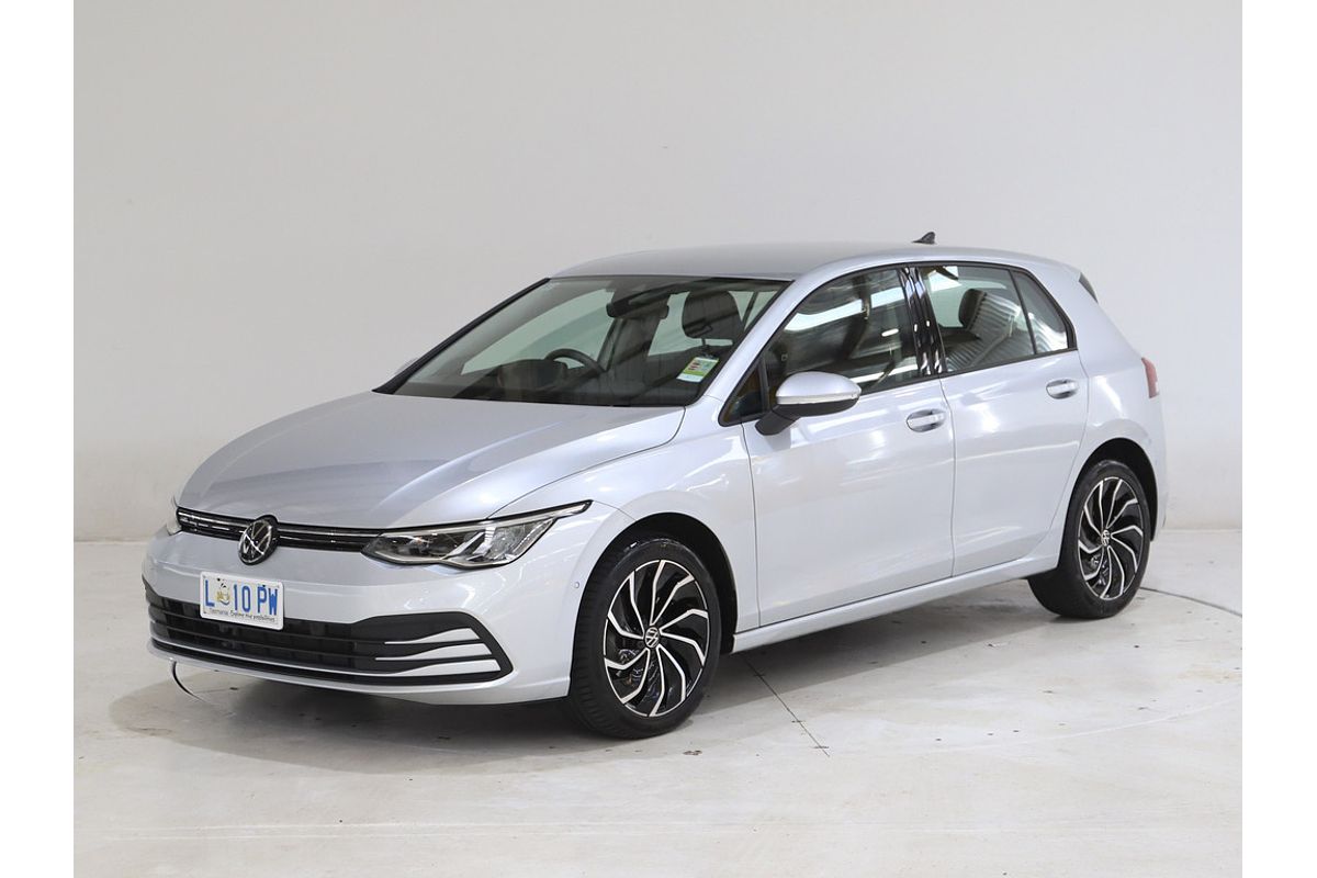 MY23 Volkswagen Golf Life 8 Speed Automatic